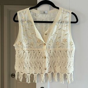 NWOT!  Sleeveless Vest